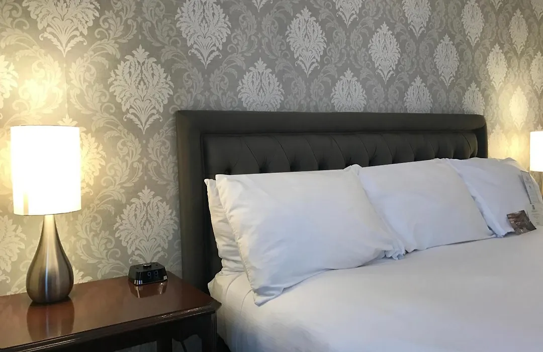 Hawthorne Hotel-1