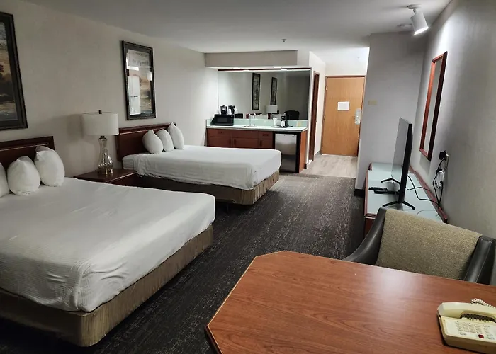 Cheap hotel: Shilo Inn Suites Salem