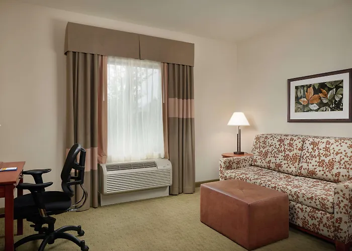 Hampton Inn And Suites Salem