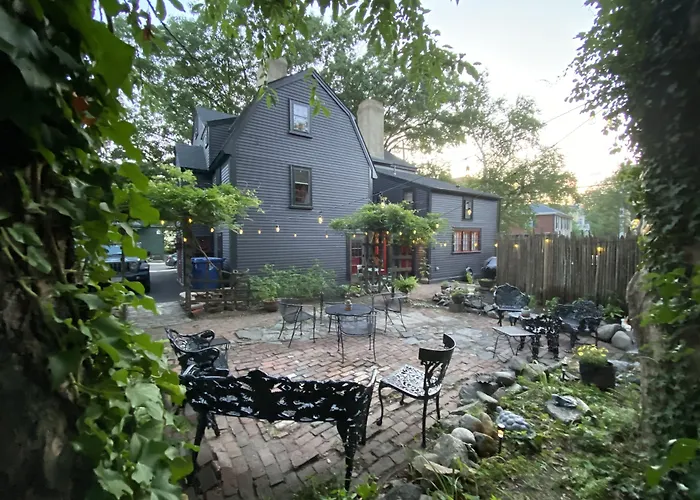 Daniels House